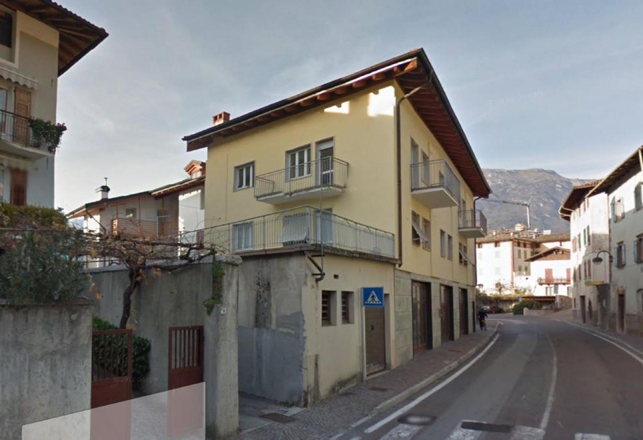 Appartamento Valle Dei Laghi Calavino ภายนอก รูปภาพ