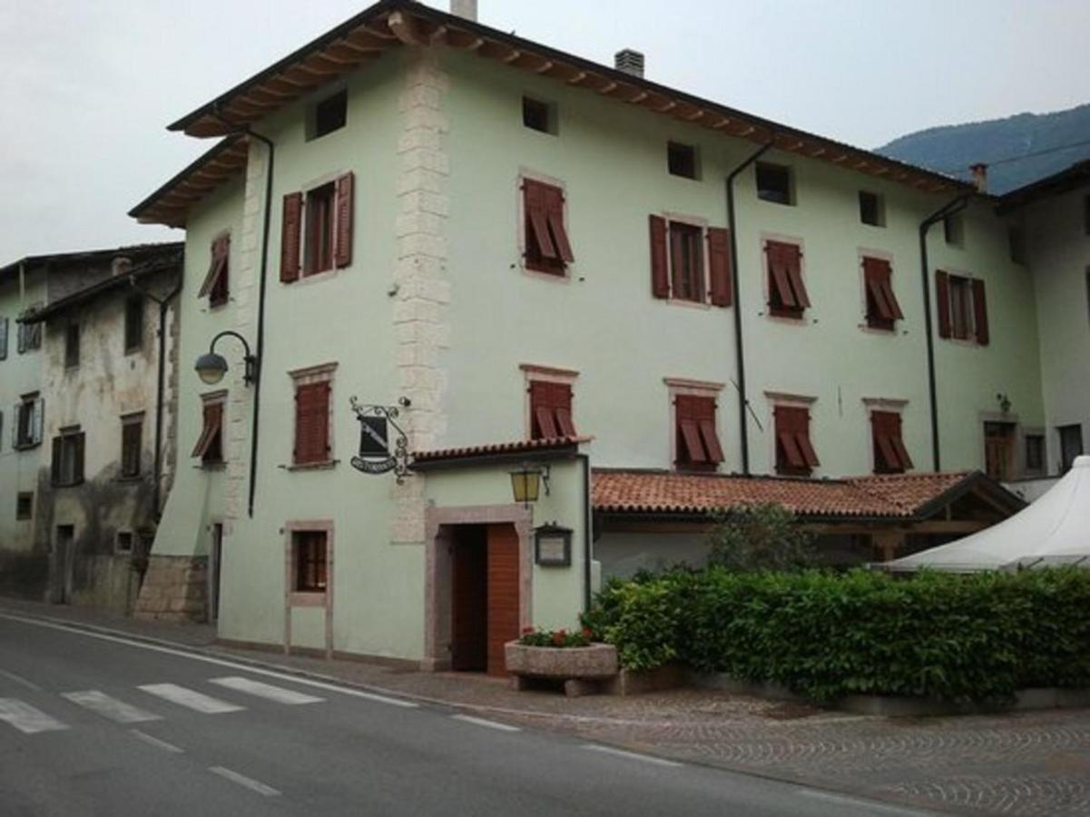 Appartamento Valle Dei Laghi Calavino ภายนอก รูปภาพ