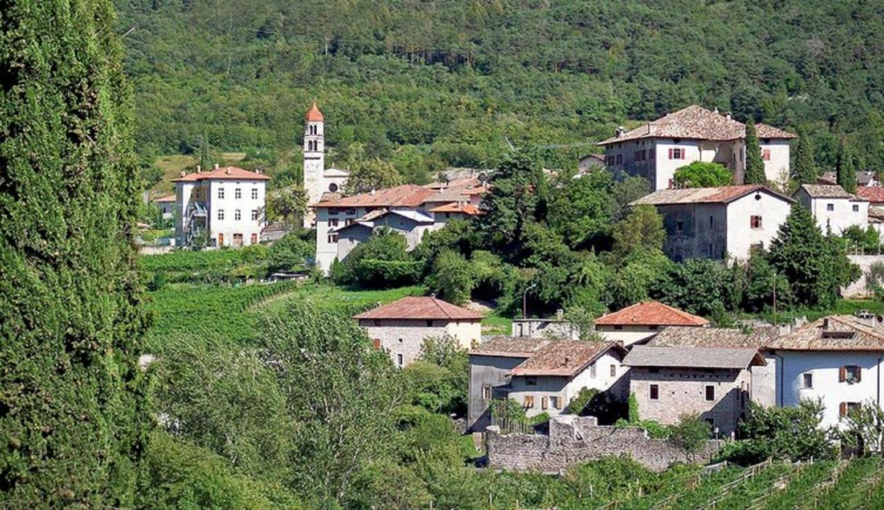 Appartamento Valle Dei Laghi Calavino ภายนอก รูปภาพ