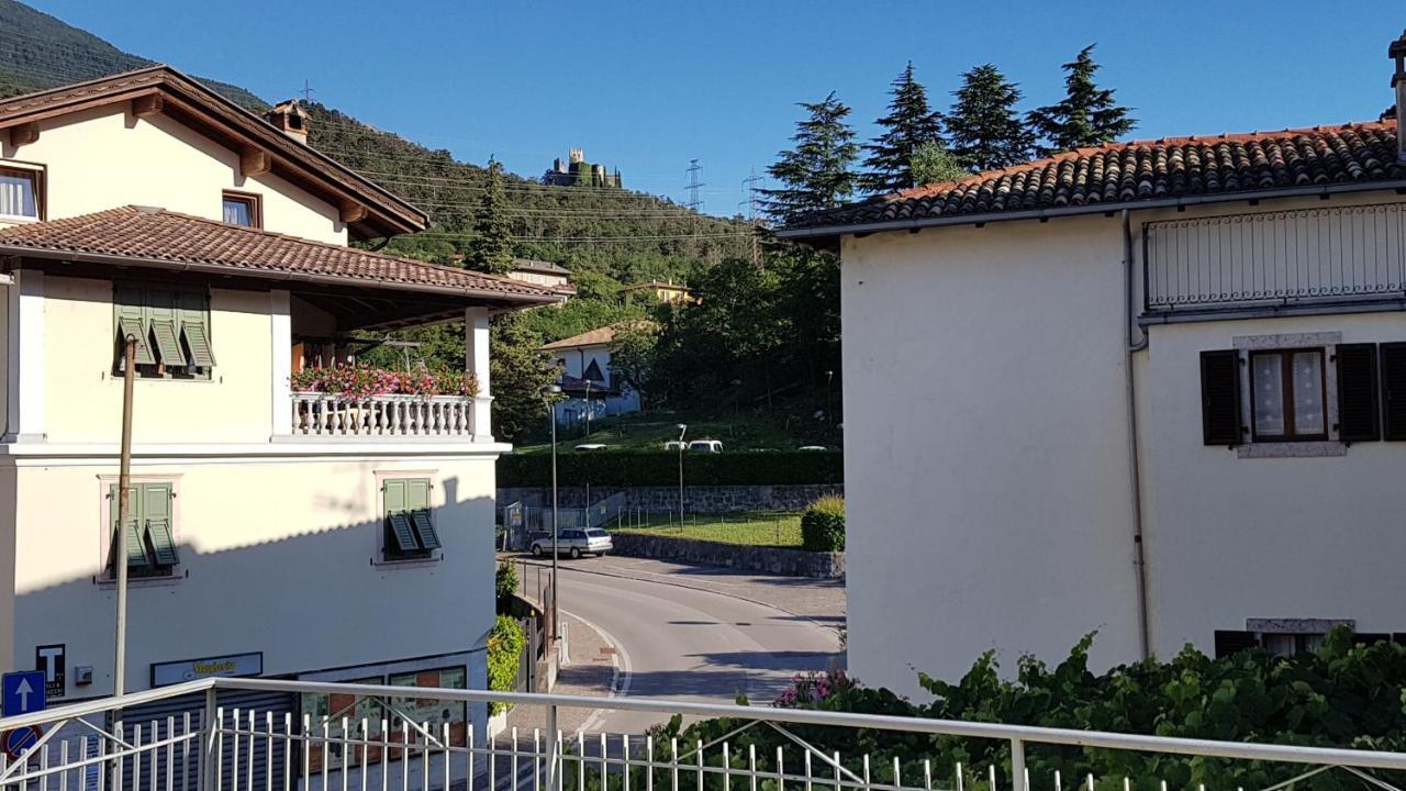 Appartamento Valle Dei Laghi Calavino ภายนอก รูปภาพ